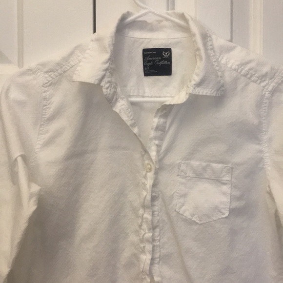 AE Textured Button Down - Picture 4 of 7
